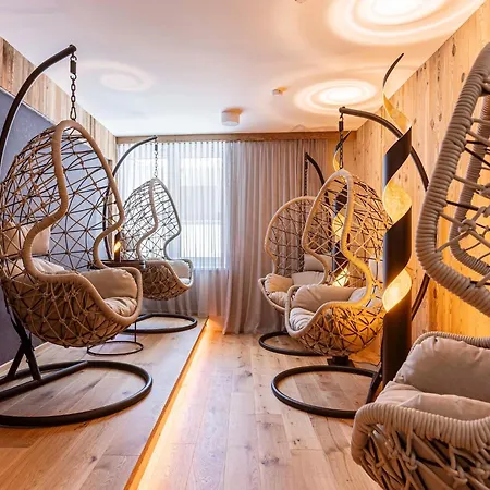 Modern With Balcony Apartment *