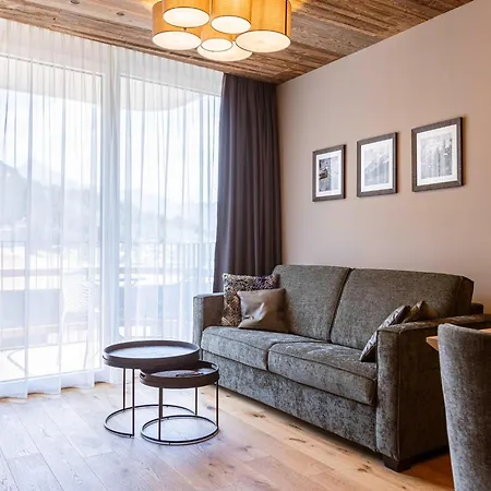 Apartment Modern With Balcony