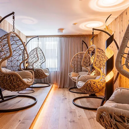 Modern With Balcony Fuegen
