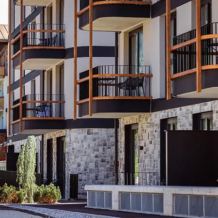 Apartment Modern With Balcony Fuegen